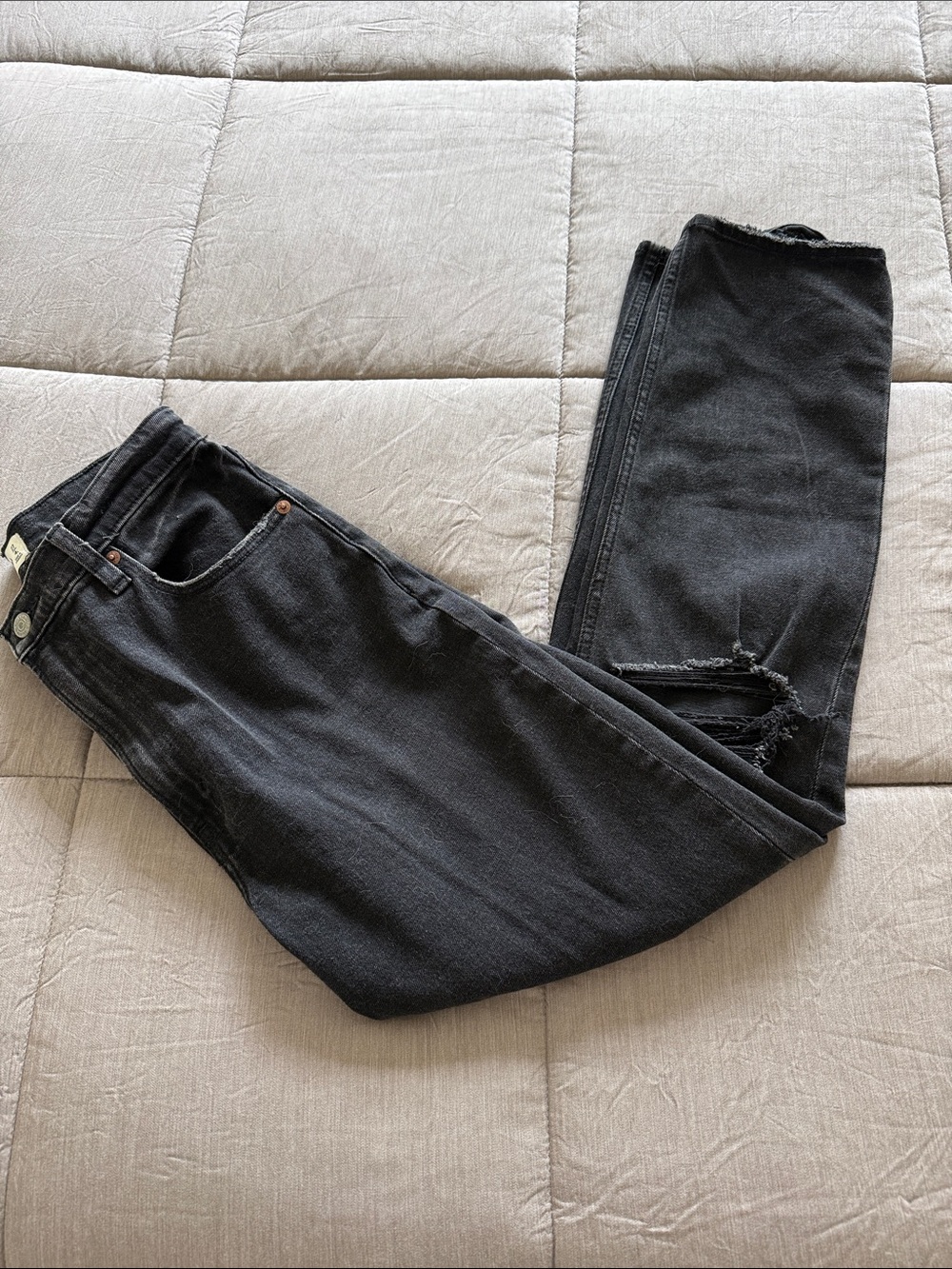 Abercrombie & Fitch Curve Love Black Ultra High Rise Straight-Leg Jeans